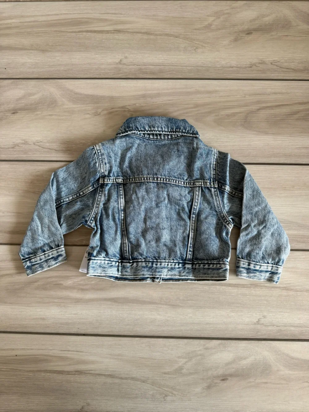 Old Navy Cropped Trucker Denim Jacket Blue 2T NWT